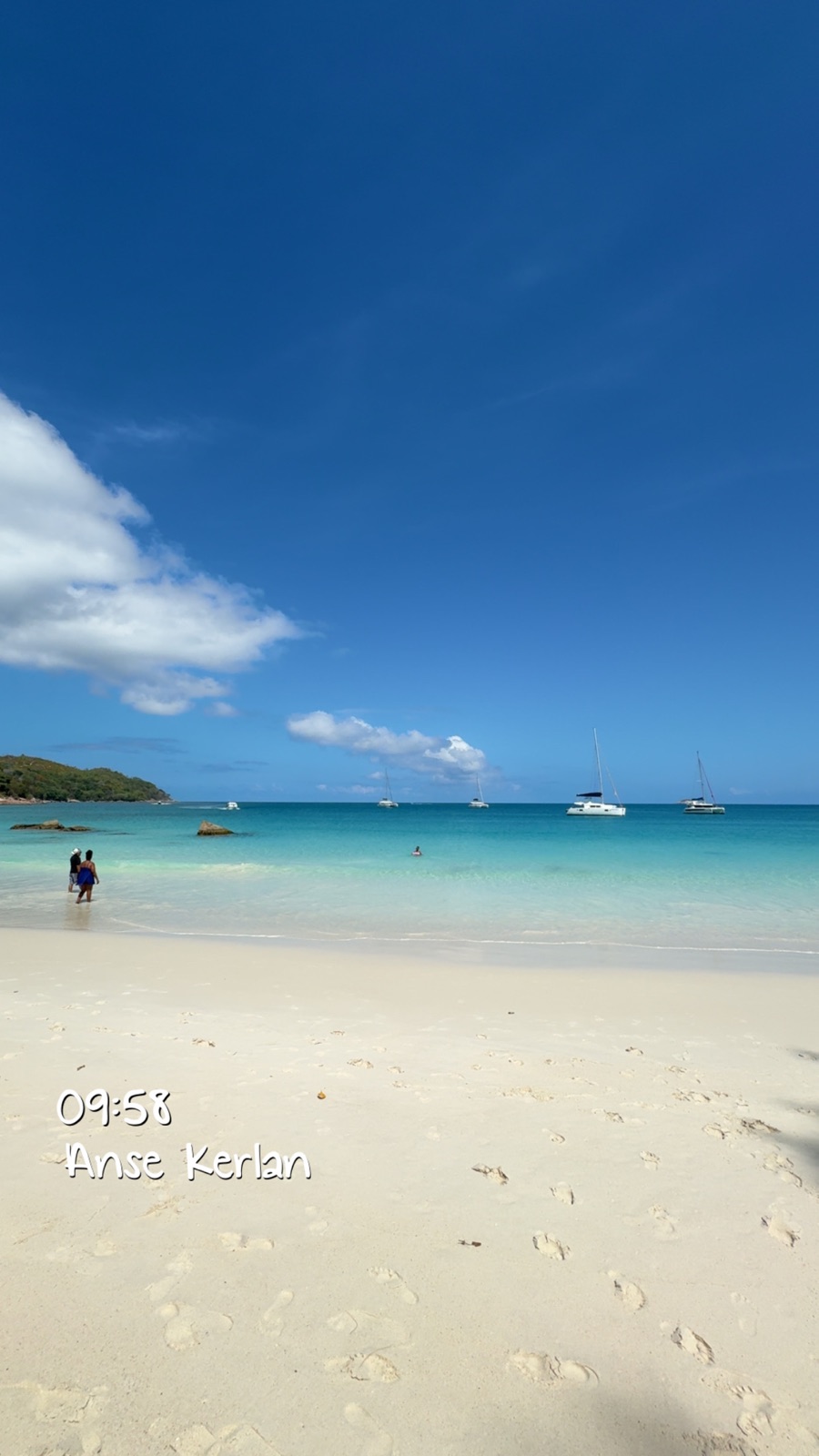 Blue water and white sand in Seychelles