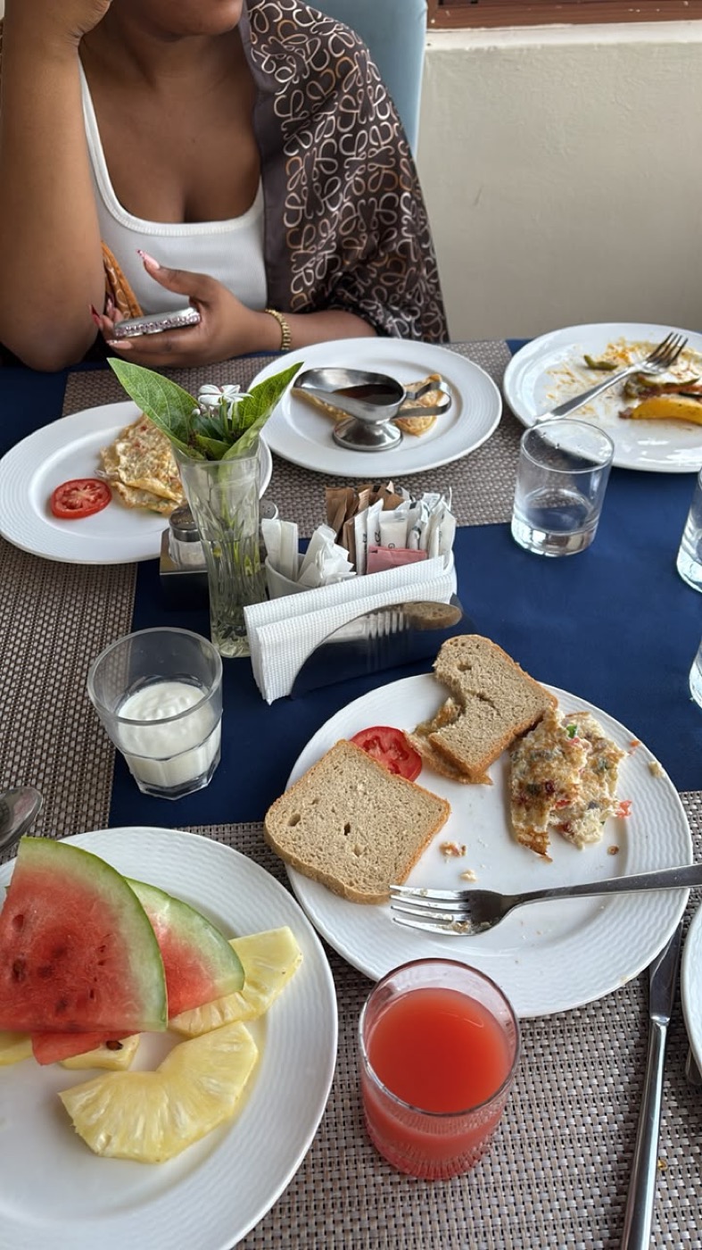 Hosted meal table during a trip